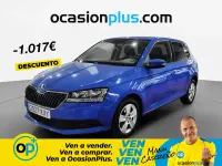 Usado Skoda Fabia 75 CV (55 kW) 2019 Azul Utilitario