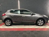 Usado Renault Mégane III Business 105 CV (77 kW) 2009 Gris / plata Berlina