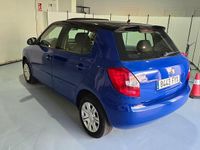 Usado Skoda Fabia Style 80 CV (58 kW) 2008 Azul Berlina