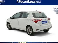 Usado Toyota Yaris Hybrid Active 100 CV (73 kW) 2019