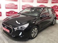 Usado Hyundai i30 Style 140 CV (102 kW) 2013 Negro Berlina