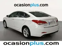 Usado Hyundai i40 136 CV (100 kW) 2015 Blanco Berlina