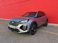 Usado Peugeot 2008 Allure 131 CV (96 kW) 2024 Gris SUV
