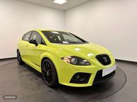 Usado Seat Leon CUPRA 240 CV (176 kW) 2007 Amarillo Berlina