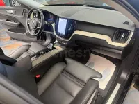 Usado Volvo XC60 Plus 197 CV (144 kW) 2022 Negro SUV