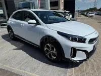 Usado Kia XCeed 100 CV (73 kW) 2025 Blanco SUV