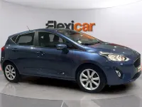 Usado Ford Fiesta Trend+ 100 CV (73 kW) 2019 Azul Utilitario
