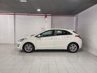 Usado Hyundai i30 110 CV (80 kW) 2014 Blanco Berlina