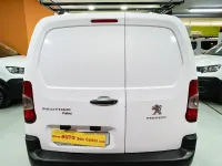 Usado Peugeot Partner 100 CV (73 kW) 2020 Blanco Monovolumen