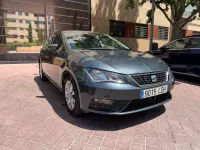 Usado Seat Leon Style 116 CV (85 kW) 2019 Azul Berlina