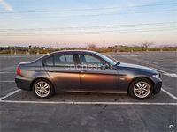 Usado BMW 318 129 CV (94 kW) 2006 Gris / plata Berlina