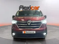 Usado Renault Trafic 110 CV (80 kW) 2024 Granate Monovolumen