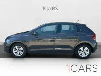 Usado VW Polo Advance 80 CV (58 kW) 2019 Gris / plata Utilitario