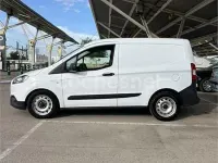Usado Ford Tourneo Courier Ambiente 75 CV (55 kW) 2020 Blanco Monovolumen