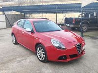 Usado Alfa Romeo Giulietta 140 CV (102 kW) 2012 Rojo Utilitario