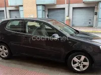 Usado VW Golf IV Highline 105 CV (77 kW) 2006 Negro Berlina