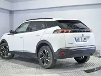 Usado Peugeot 2008 Allure 110 CV (80 kW) 2022 Blanco SUV