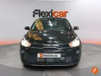 Usado Kia Rio 100 CV (73 kW) 2020 Negro