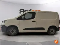 Usado Peugeot Partner 102 CV (75 kW) 2022 Blanco Monovolumen