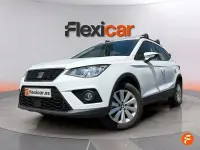 Usado Seat Arona Style 110 CV (80 kW) 2021 Blanco SUV