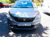 Usado Peugeot 2008 Active 110 CV (80 kW) 2017 Gris / plata SUV