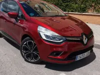 Begagnad Renault Clio IV 90 HK (66 kW) 2017 Röd Halvkombi