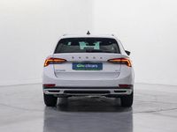 Usado Skoda Octavia 150 CV (110 kW) 2023 Blanco Familiar