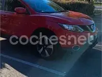 Usado Nissan Qashqai N-Connecta 115 CV (84 kW) 2016 Rojo SUV