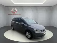 Usado VW Touran Advance 150 CV (110 kW) 2020 Gris Monovolumen