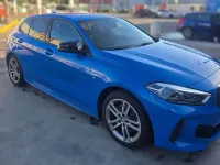Usado BMW 118 Performance 150 CV (110 kW) 2021 Azul Utilitario