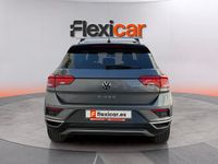 Usado VW T-Roc Advance 150 CV (110 kW) 2021 Gris SUV