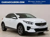 Usado Kia XCeed 140 HP (102 kW) 2019 Branco SUV