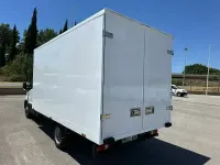 Usado Iveco Daily 156 CV (114 kW) 2024 Blanco Berlina