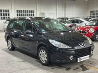 Usado Peugeot 307 110 CV (80 kW) 2006 Negro Familiar