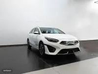 Usado Kia Ceed Sportswagon 141 CV (103 kW) 2023 Blanco Familiar