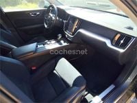 Usado Volvo V60 CC 190 CV (139 kW) 2019 Gris / plata Familiar