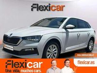 Usado Skoda Scala Ambition 110 CV (80 kW) 2023 Blanco Utilitario