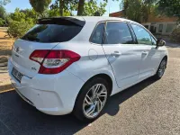 Usado Citroën C4 Seduction 120 CV (88 kW) 2012 Blanco Utilitario