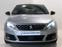 Usado Peugeot 308 GT 130 CV (95 kW) 2021 Gris Berlina