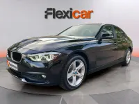 Usado BMW 316 116 HP (85 kW) 2016 Preto Sedan