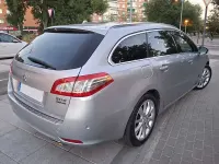 Usado Peugeot 508 SW GT-line 120 CV (88 kW) 2016 Gris / plata Familiar