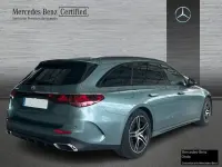 Usado Mercedes E300 313 CV (230 kW) 2025 Verde Familiar