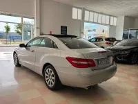 Usado Mercedes E250 Elegance 204 CV (150 kW) 2009 Gris / plata Coupe