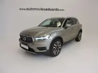 Usado Volvo XC40 Inscription 211 CV (155 kW) 2021 Plateado SUV