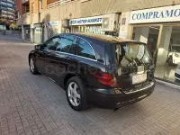 Usado Mercedes R320 224 CV (164 kW) 2007 Negro Familiar