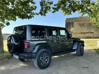 Usado Jeep Wrangler Sahara 381 CV (280 kW) 2021 Gris / plata SUV