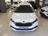 Usado Skoda Fabia Ambition 95 CV (69 kW) 2022 Blanco Utilitario