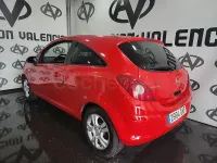 Usado Opel Corsa 85 CV (62 kW) 2010 Rojo Utilitario