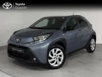 Usado Toyota Aygo X Play 72 CV (52 kW) 2024 Gris celestite SUV