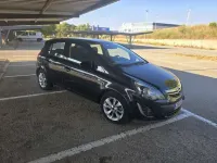 Usado Opel Corsa Selective 86 CV (63 kW) 2014 Negro Utilitario
